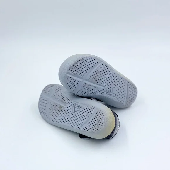 Adidas baby sneakers size 9 - Picture 5 of 6